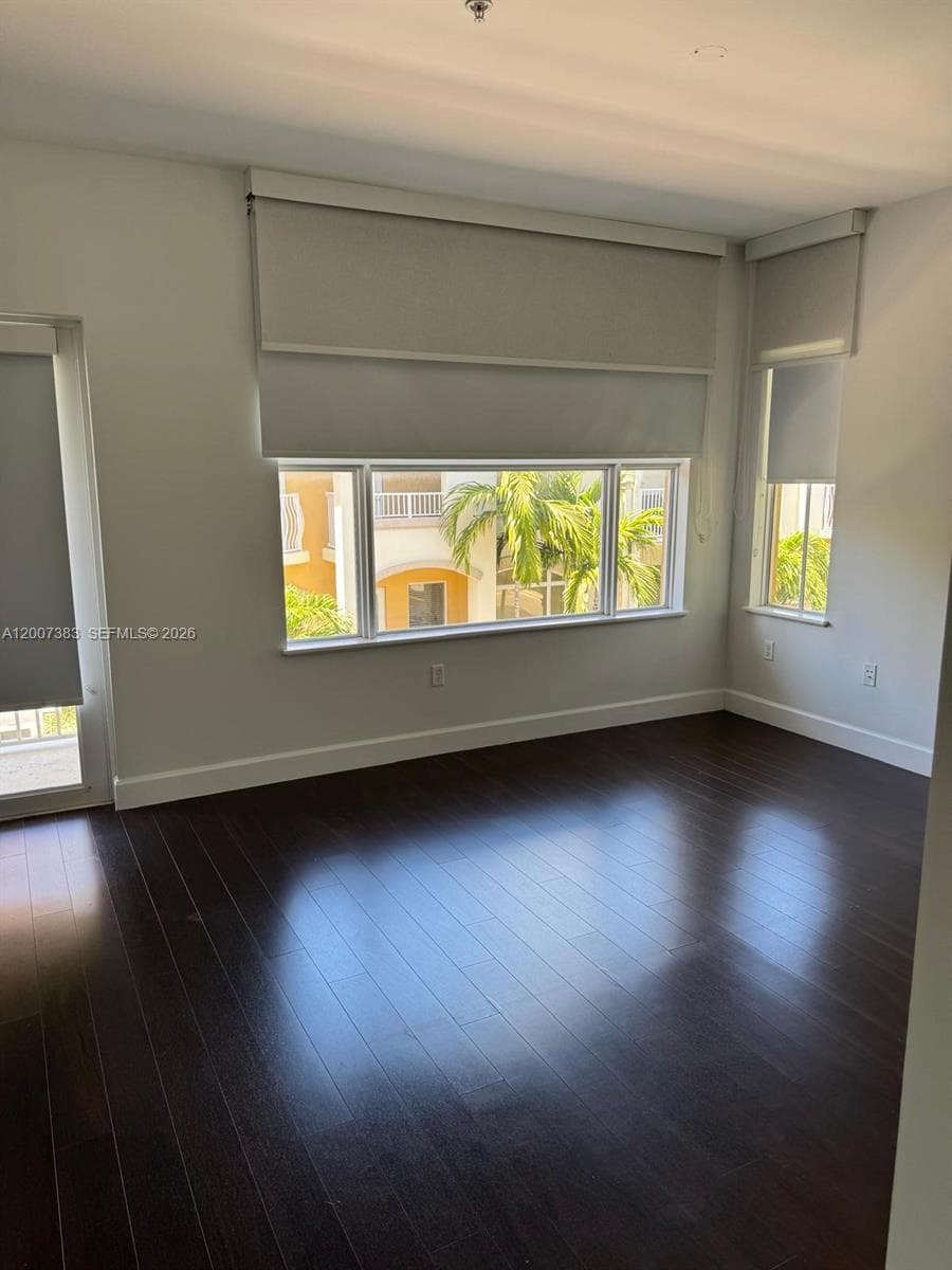 18421 NE 27th Ct, Aventura FL 33160 — 5