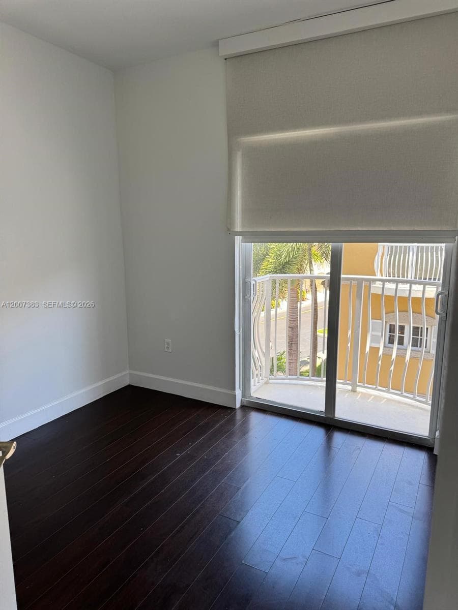 18421 NE 27th Ct, Aventura FL 33160 — 9