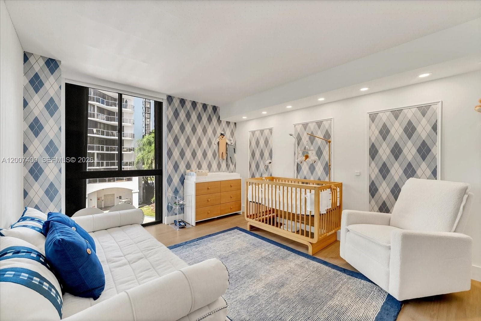 3640 Yacht Club Dr # 310, Aventura FL 33180 — 15