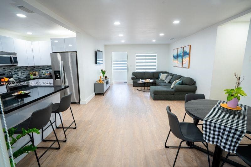 5290 Palm Ave, Hialeah FL 33012 — 9