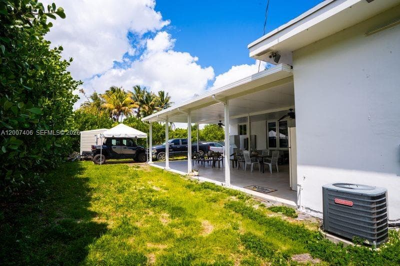 5290 Palm Ave, Hialeah FL 33012 — 24