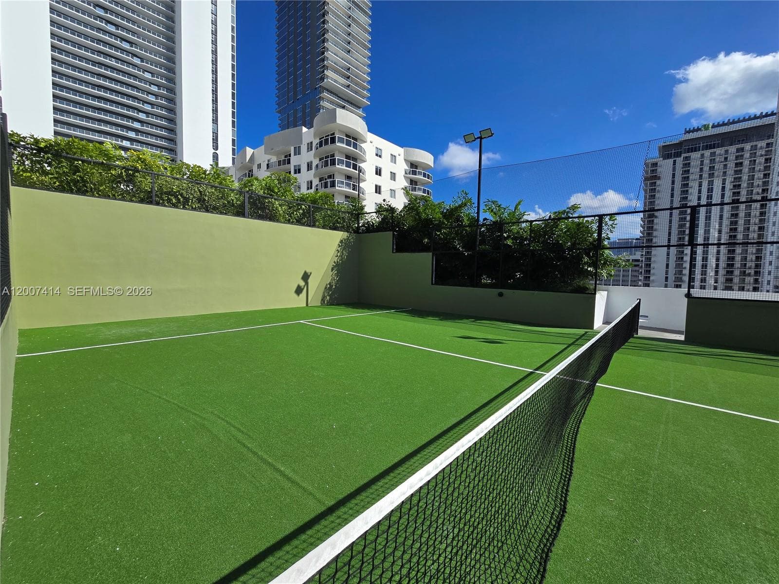 700 NE 24 ST # 3104, Miami FL 33137 — 63
