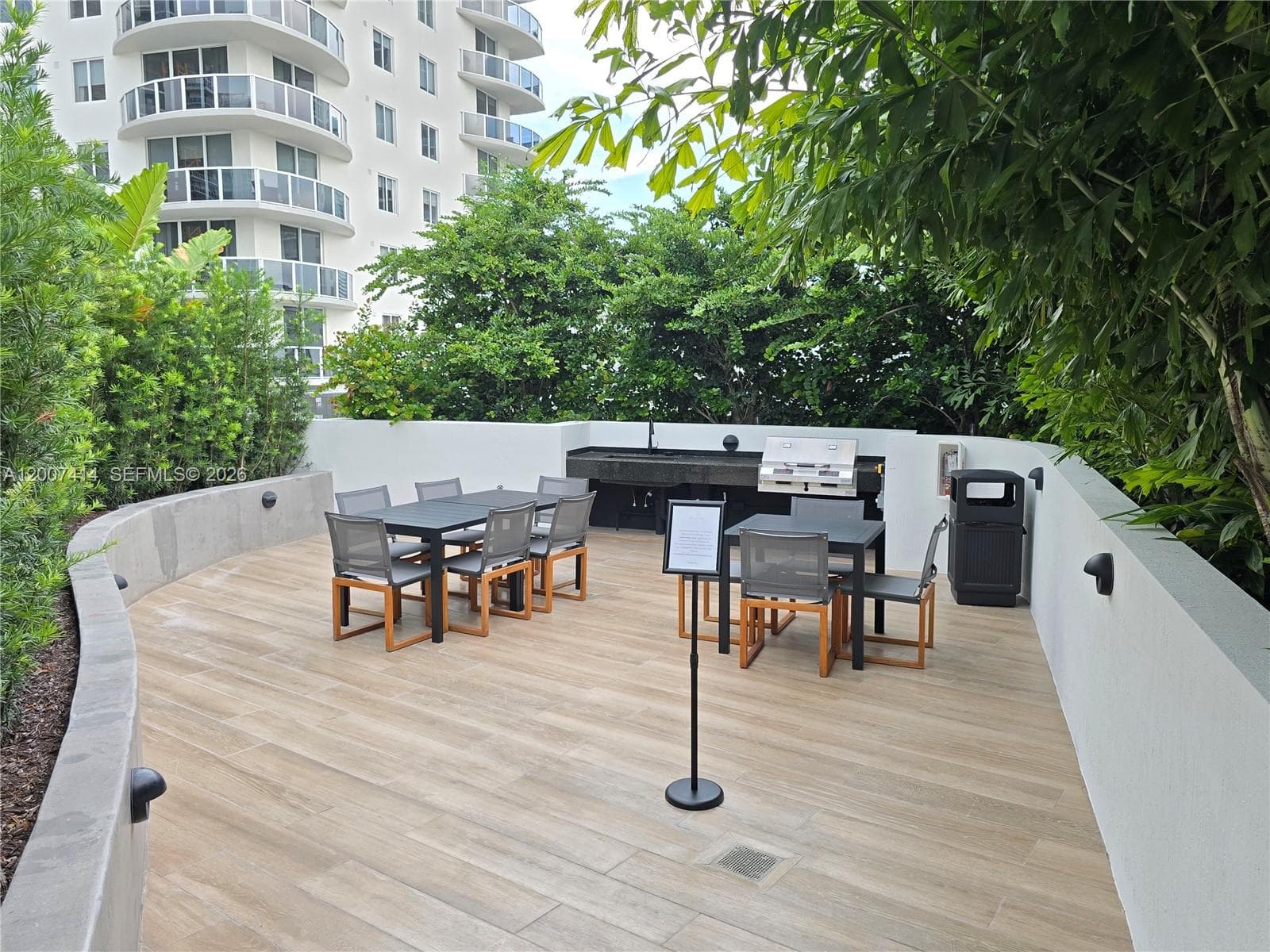 700 NE 24 ST # 3104, Miami FL 33137 — 61