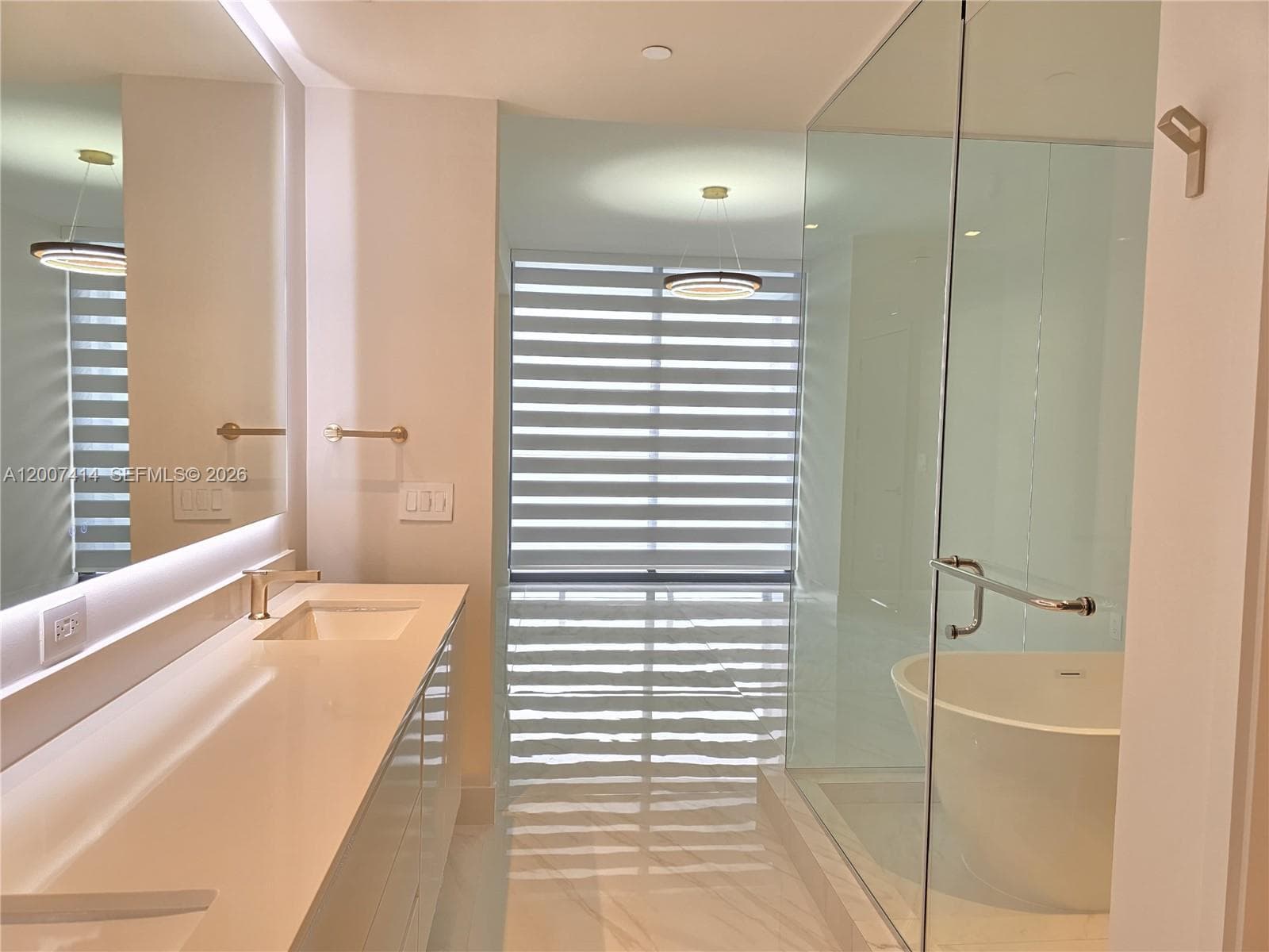 700 NE 24 ST # 3104, Miami FL 33137 — 35