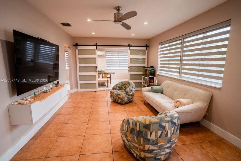 4210 W 6th Ave, Hialeah FL 33012 — 6