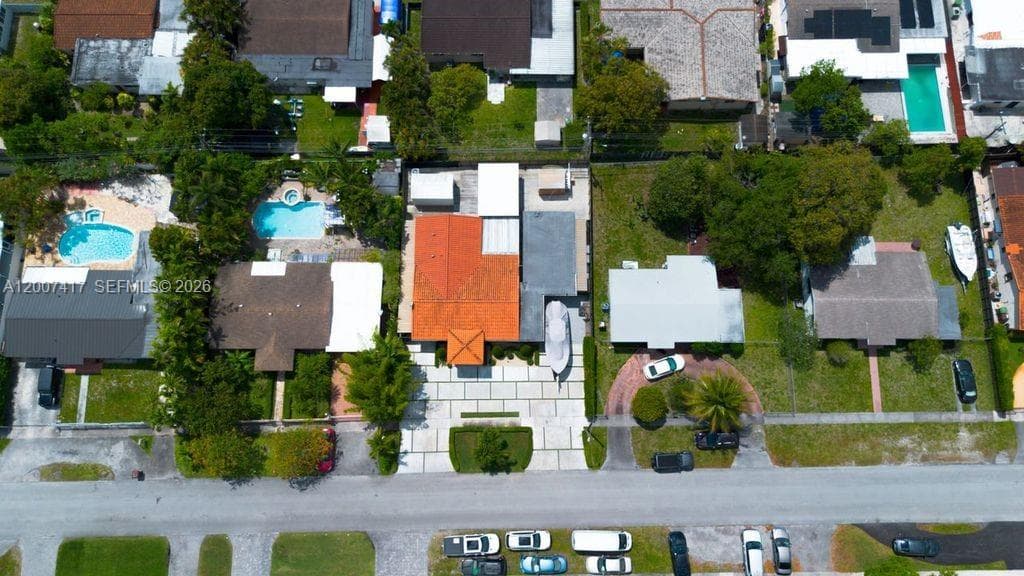4210 W 6th Ave, Hialeah FL 33012 — 30