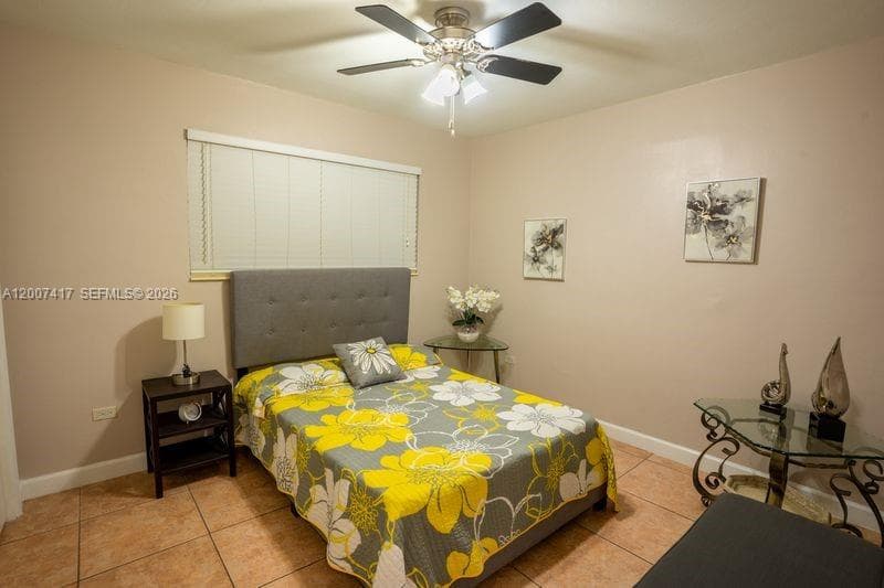 4210 W 6th Ave, Hialeah FL 33012 — 15