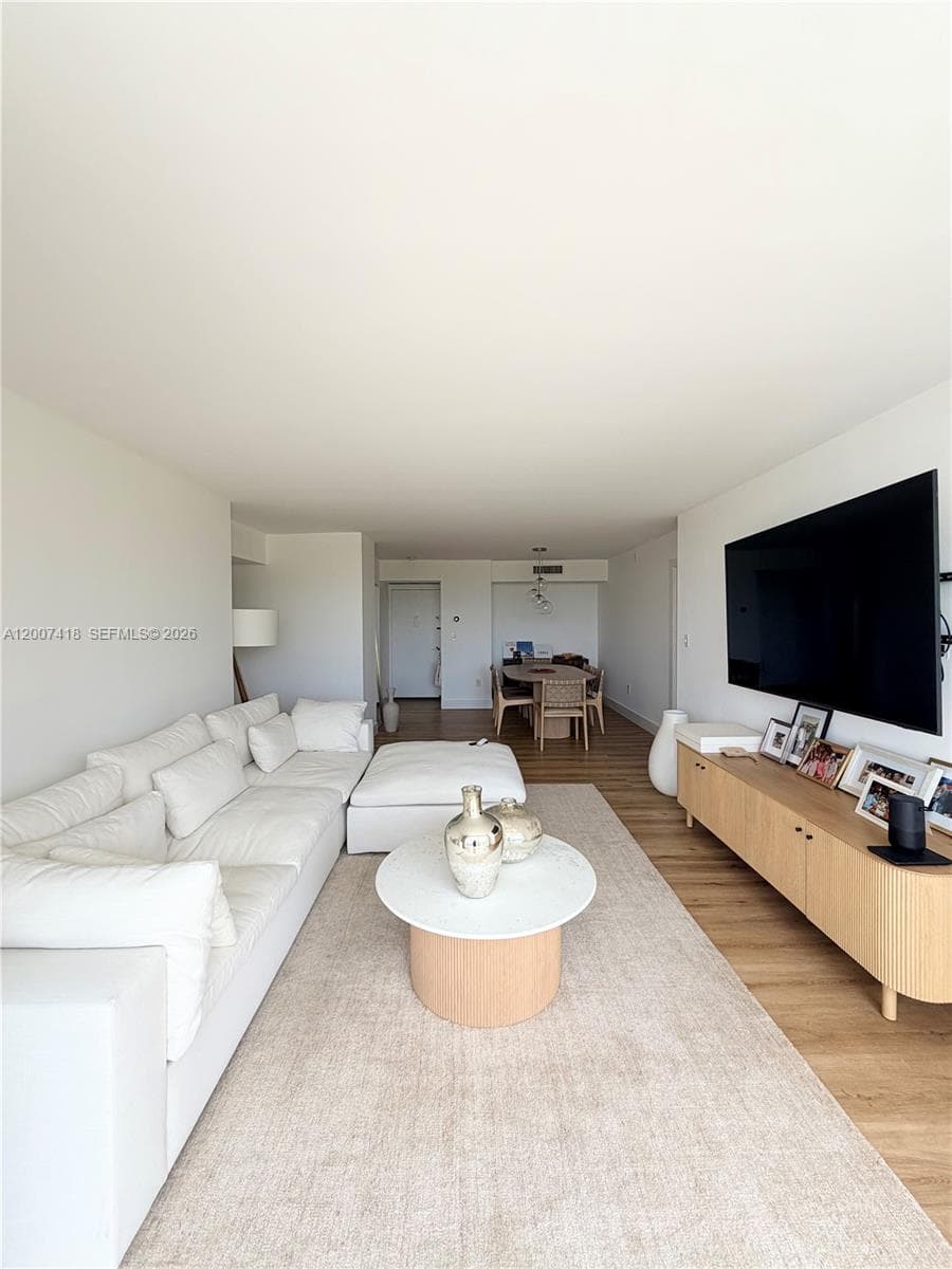 3701 N Country Club Dr # 607, Aventura FL 33180 — 12