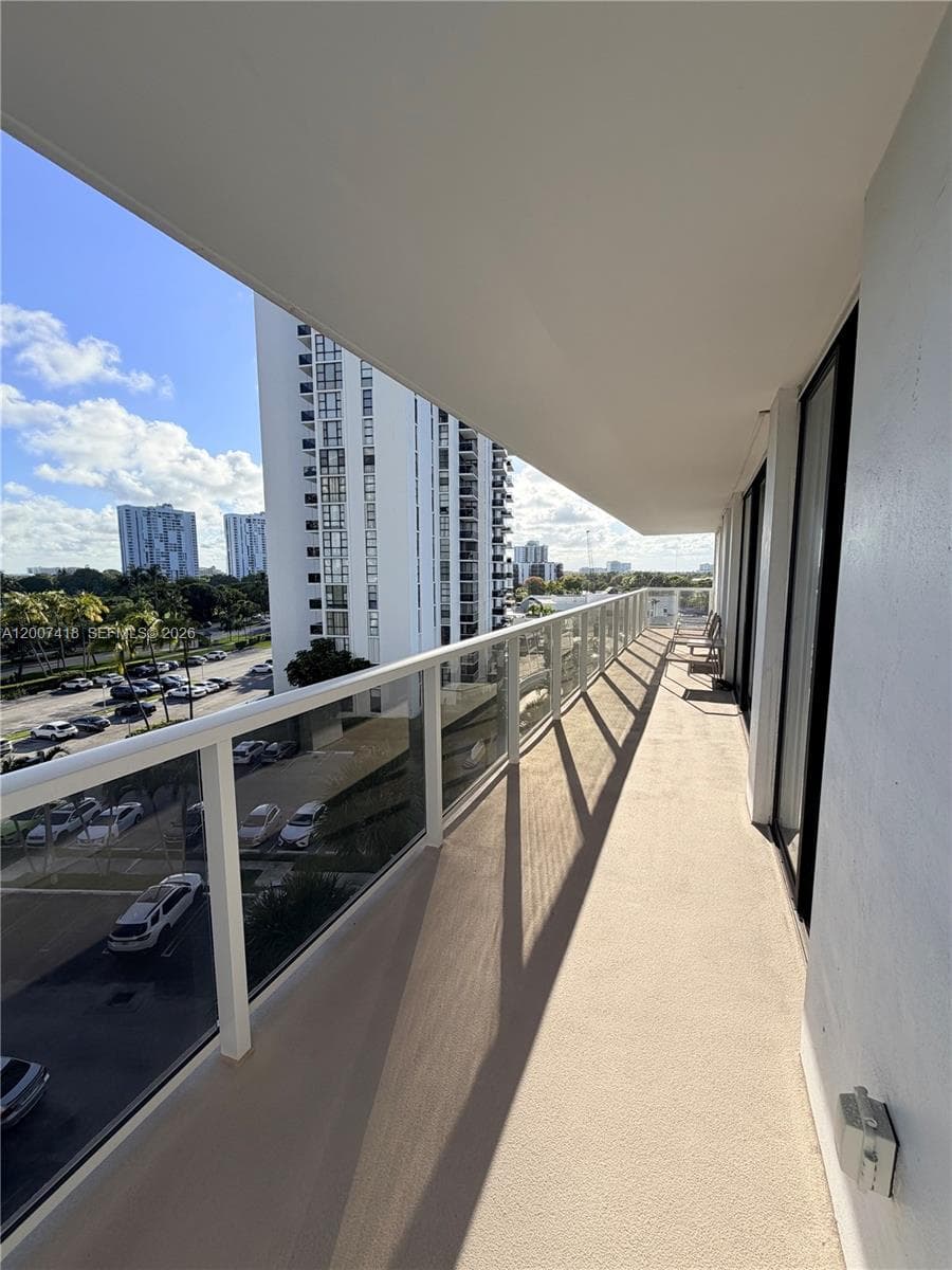 3701 N Country Club Dr # 607, Aventura FL 33180 — 24