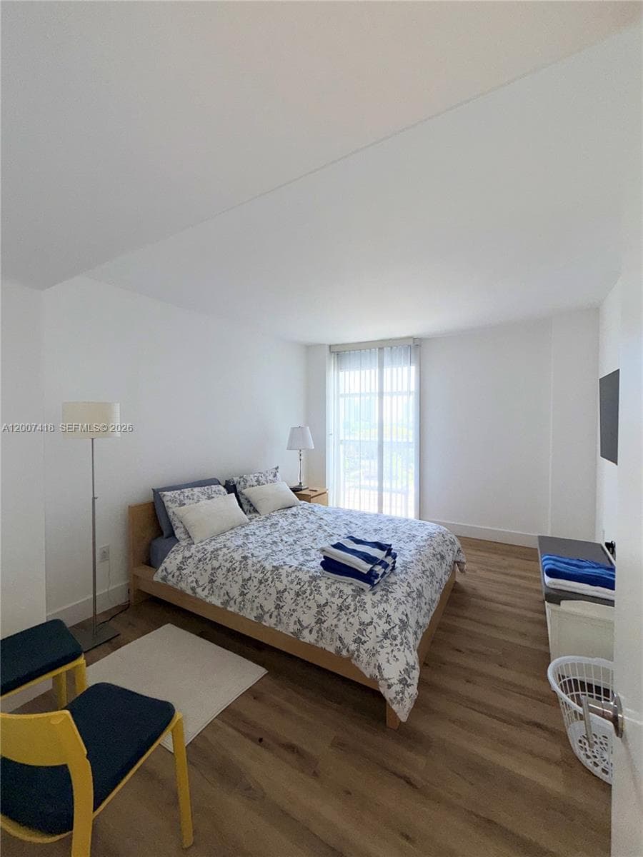 3701 N Country Club Dr # 607, Aventura FL 33180 — 18