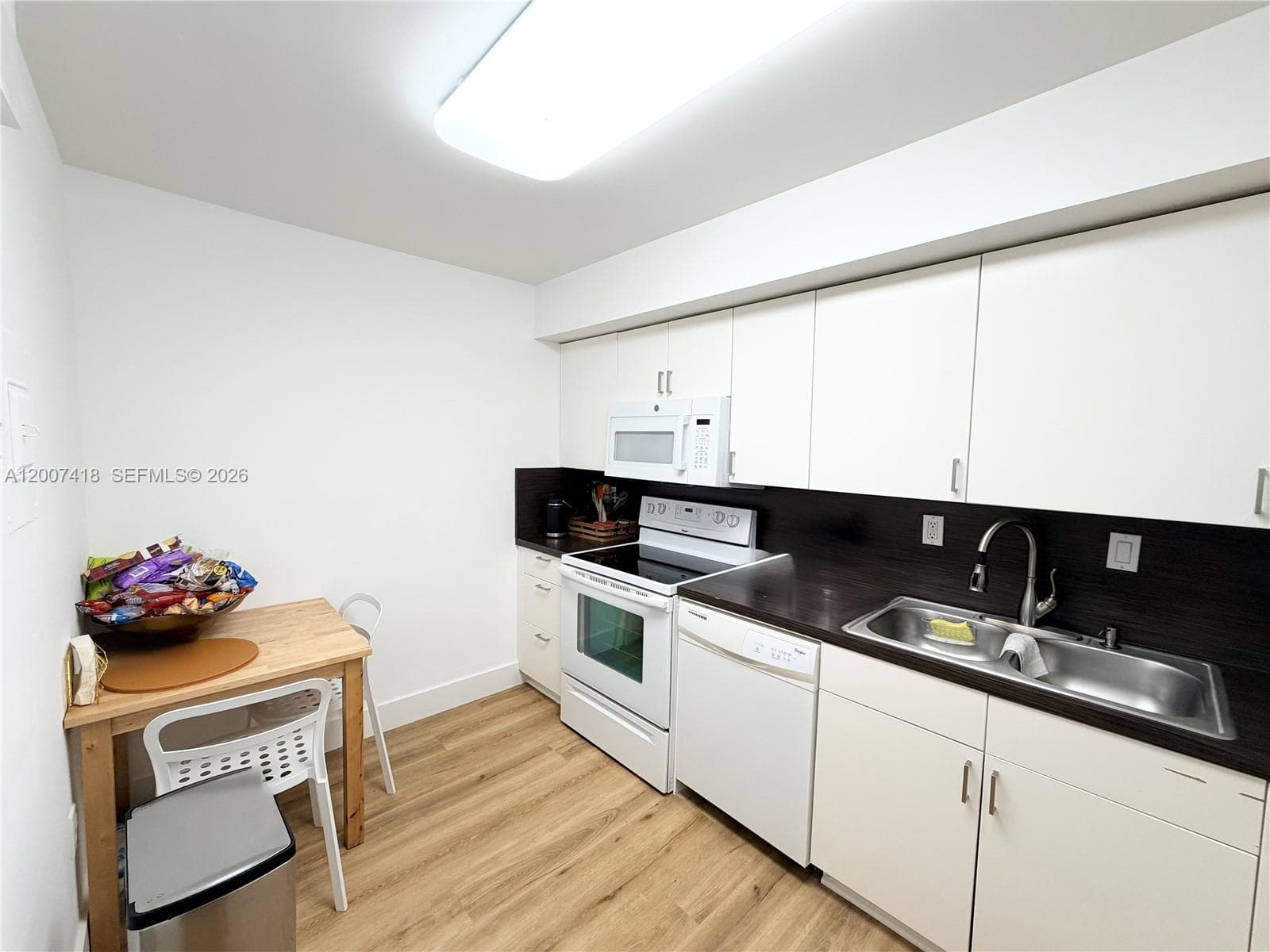 3701 N Country Club Dr # 607, Aventura FL 33180 — 8