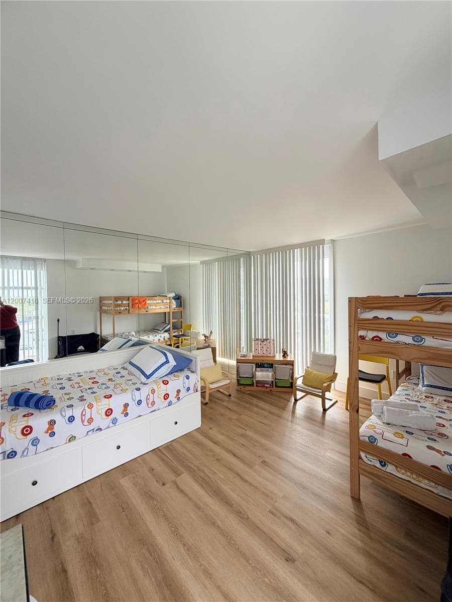 3701 N Country Club Dr # 607, Aventura FL 33180 — 21