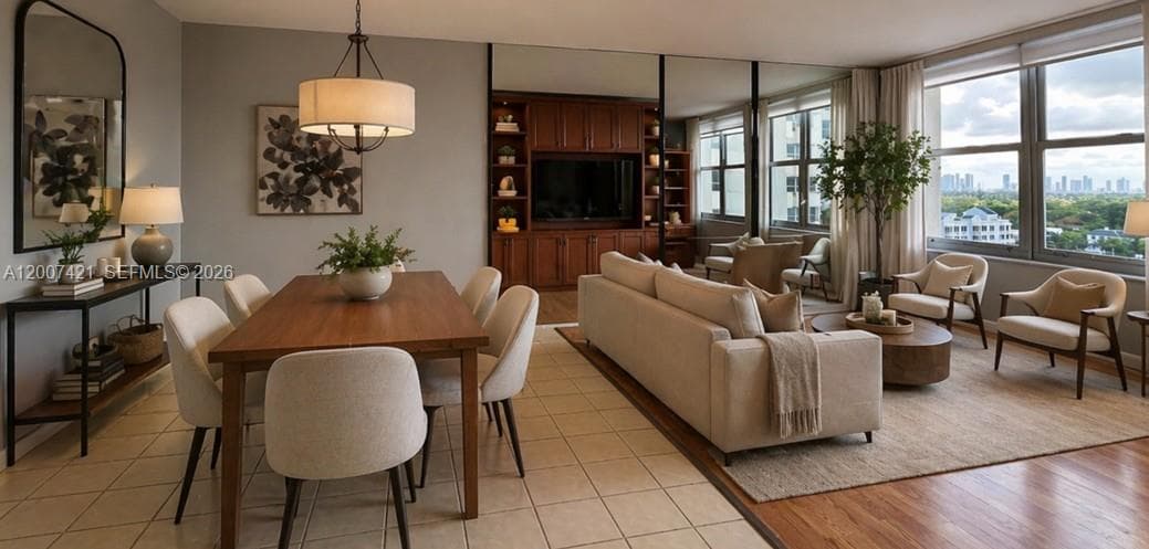 2899 Collins Ave # 1040, Miami Beach FL 33140 — 2
