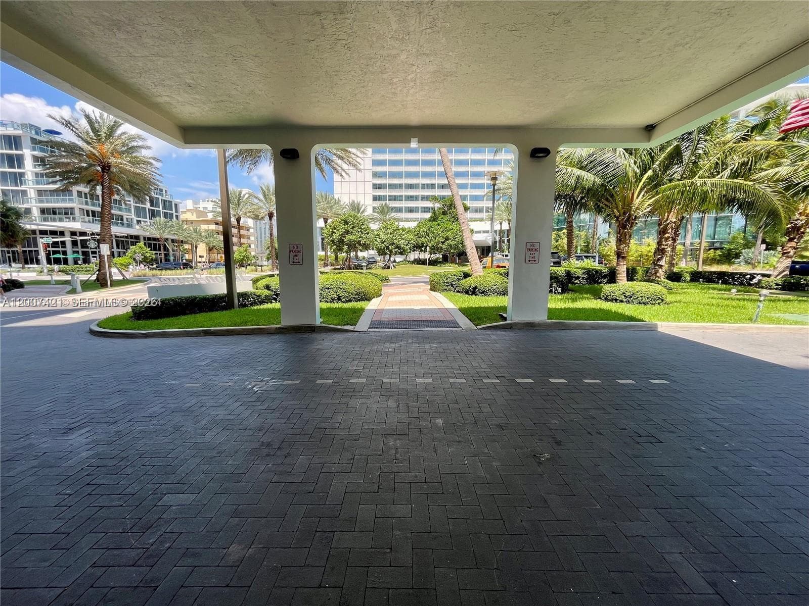 2899 Collins Ave # 1040, Miami Beach FL 33140 — 20