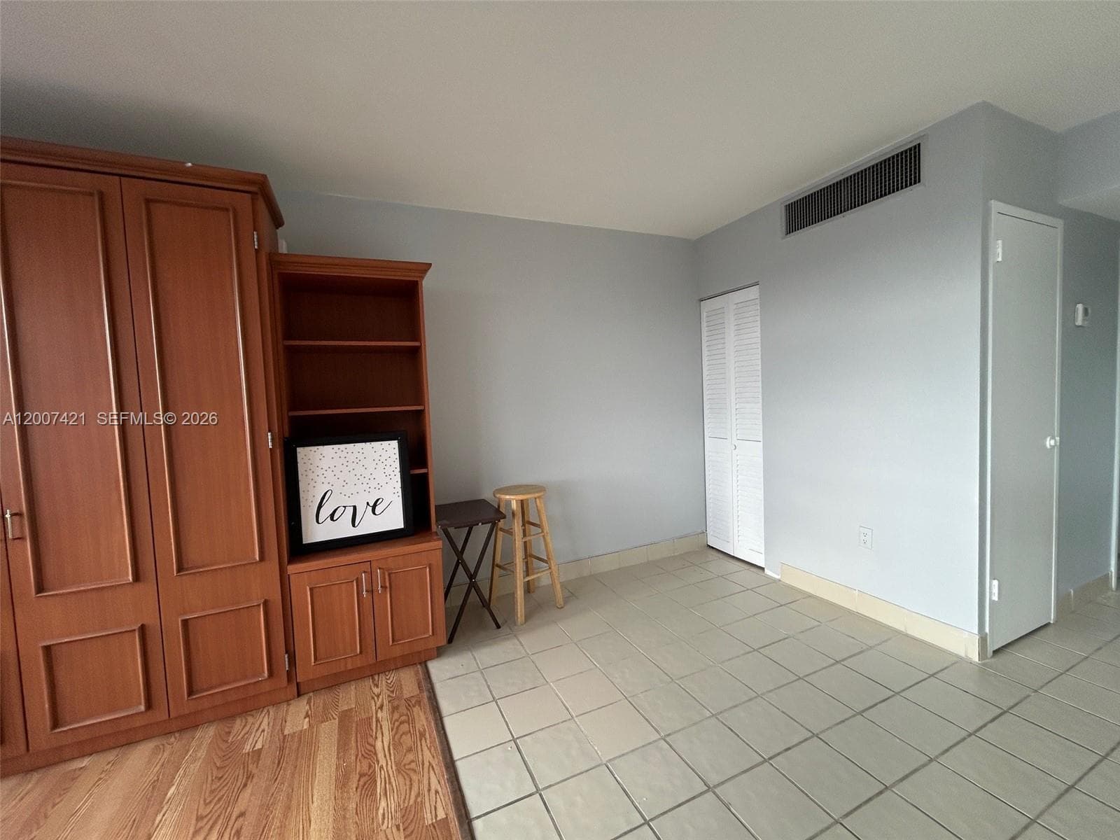 2899 Collins Ave # 1040, Miami Beach FL 33140 — 10