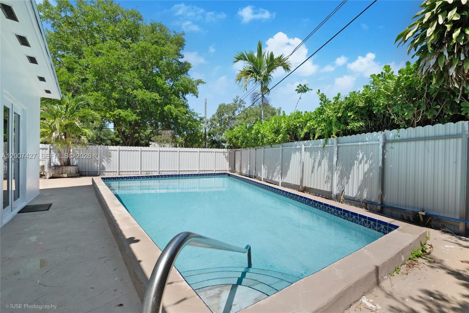 5889 Devonshire Blvd, Miami FL 33155 — 17