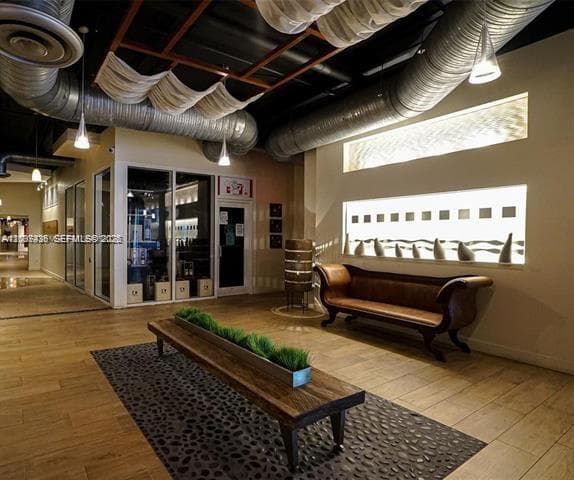 10 SW South River Dr # 909, Miami FL 33130 — 66