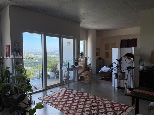 10 SW South River Dr # 909, Miami FL 33130 — 28