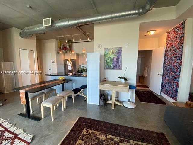 10 SW South River Dr # 909, Miami FL 33130 — 20