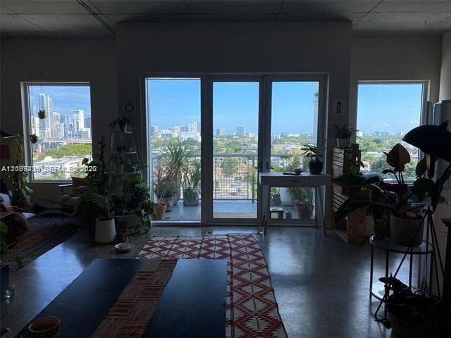 10 SW South River Dr # 909, Miami FL 33130 — 9