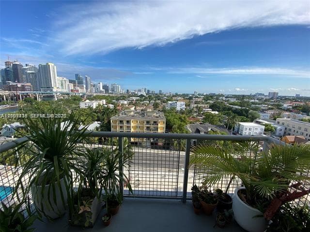 10 SW South River Dr # 909, Miami FL 33130 — 51