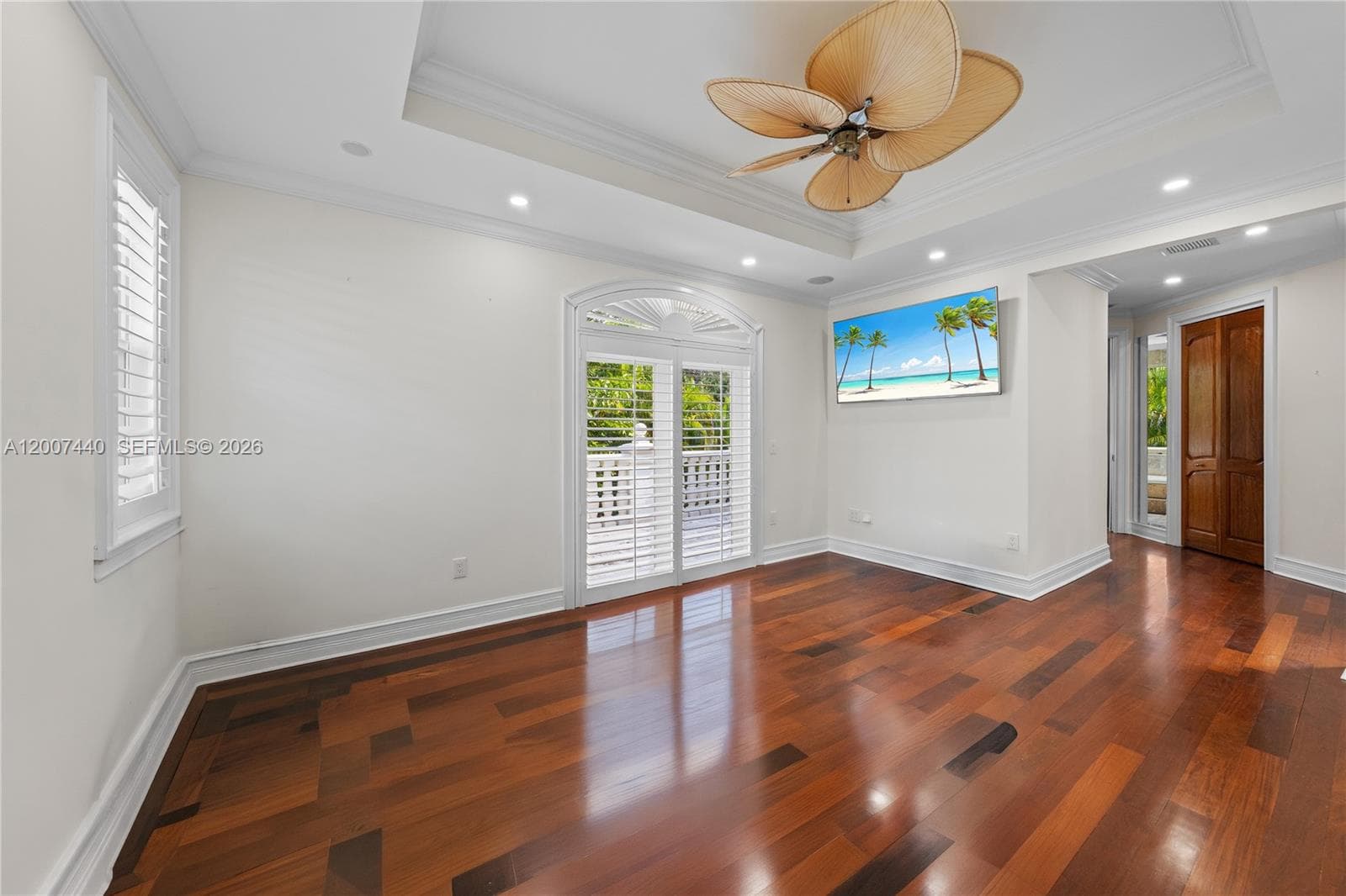 4065 Battersea Rd, Miami FL 33133 — 16