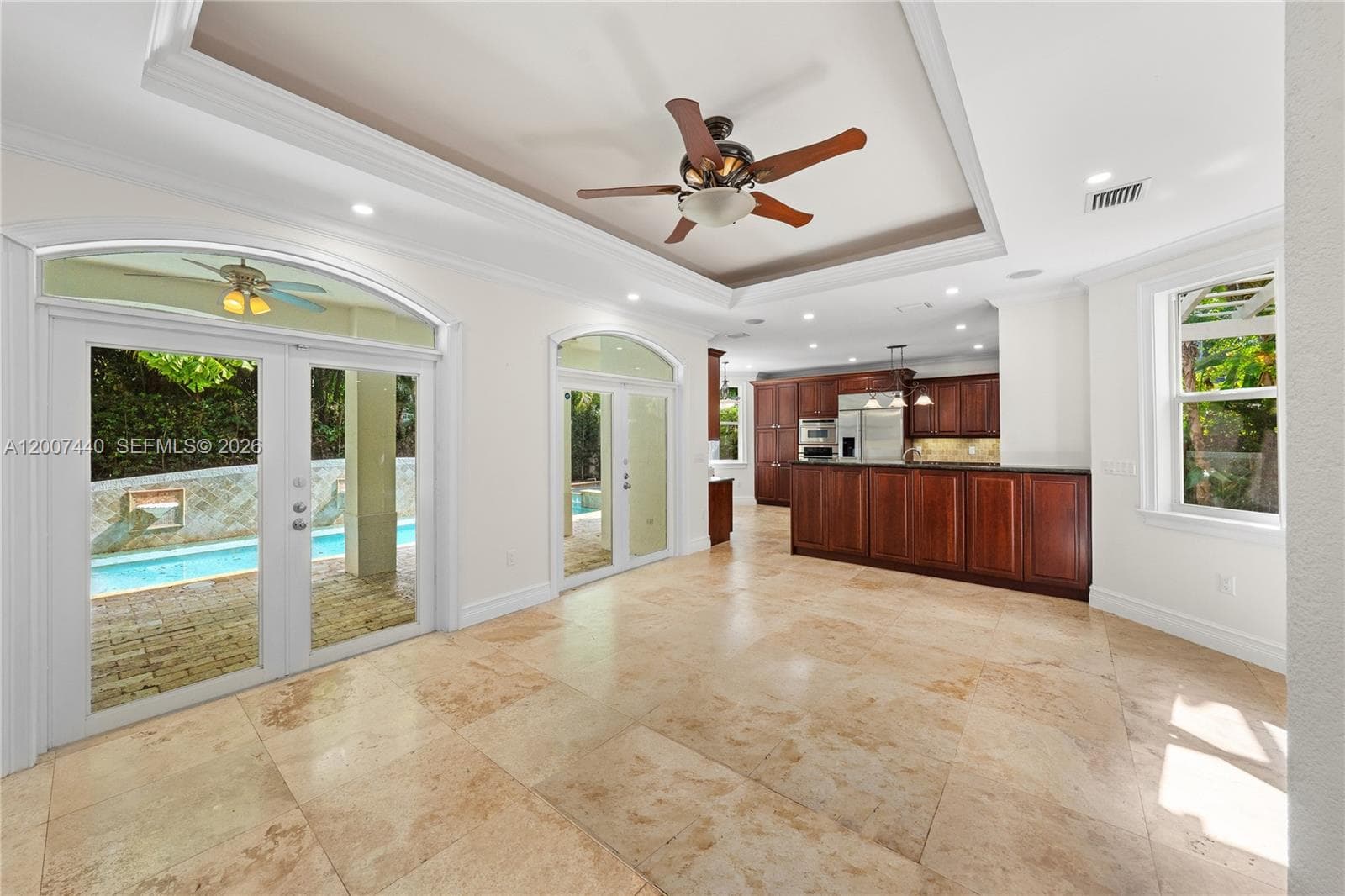 4065 Battersea Rd, Miami FL 33133 — 12