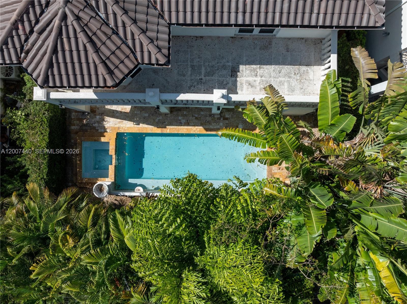 4065 Battersea Rd, Miami FL 33133 — 32