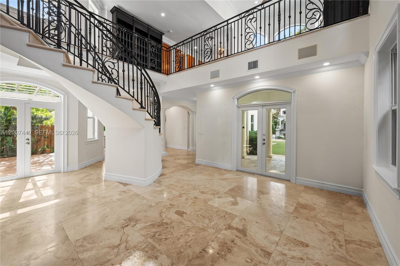 4065 Battersea Rd, Miami FL 33133 — 5