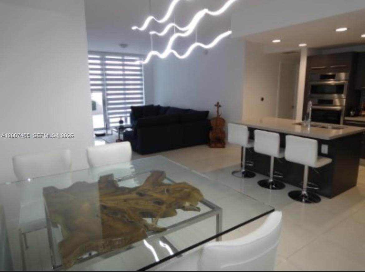 7825 NW 107th Ave # 221, Doral FL 33178 — 5