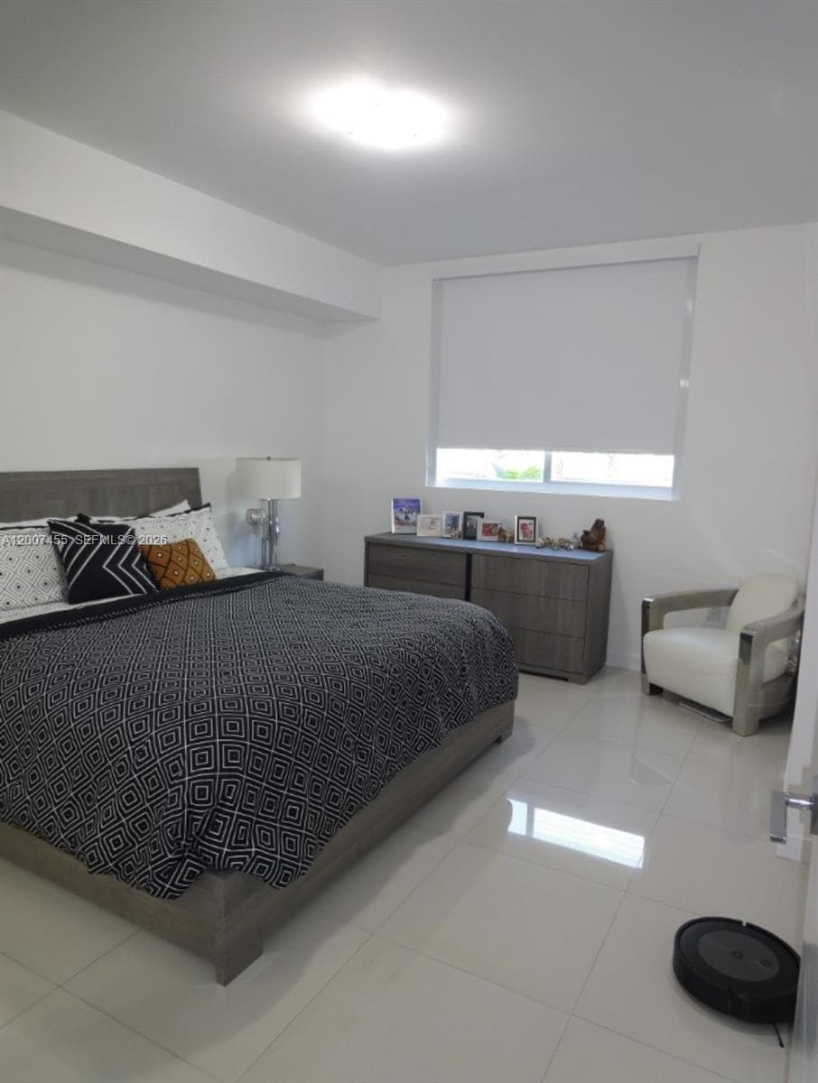 7825 NW 107th Ave # 221, Doral FL 33178 — 14
