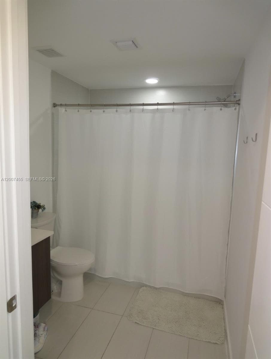 7825 NW 107th Ave # 221, Doral FL 33178 — 11