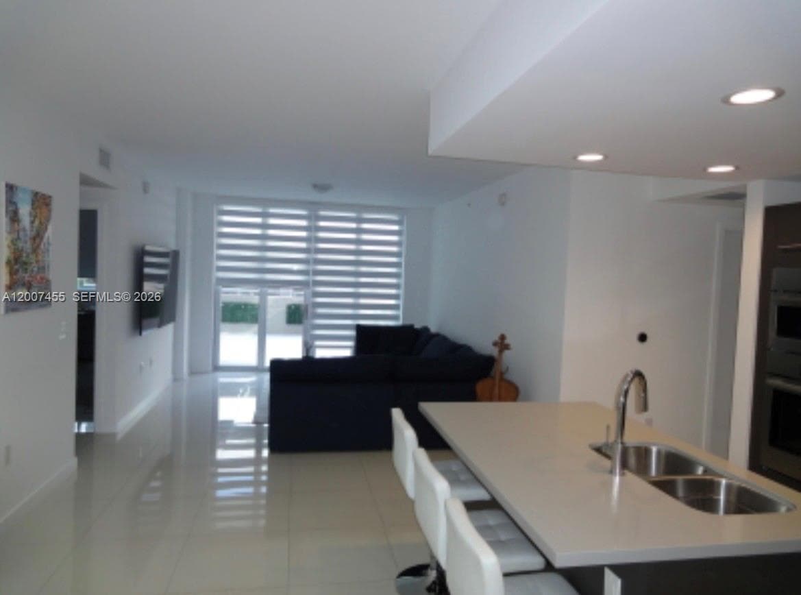 7825 NW 107th Ave # 221, Doral FL 33178 — 4