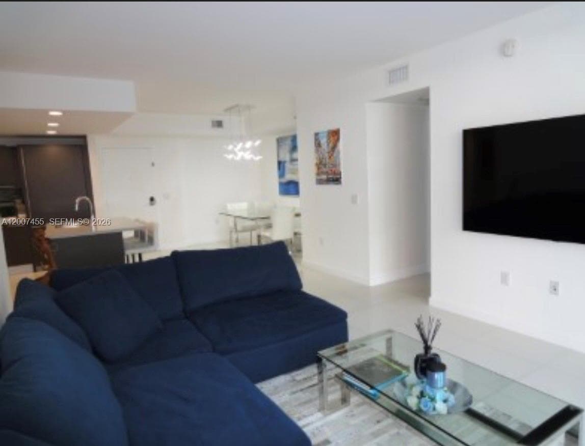 7825 NW 107th Ave # 221, Doral FL 33178 — 8