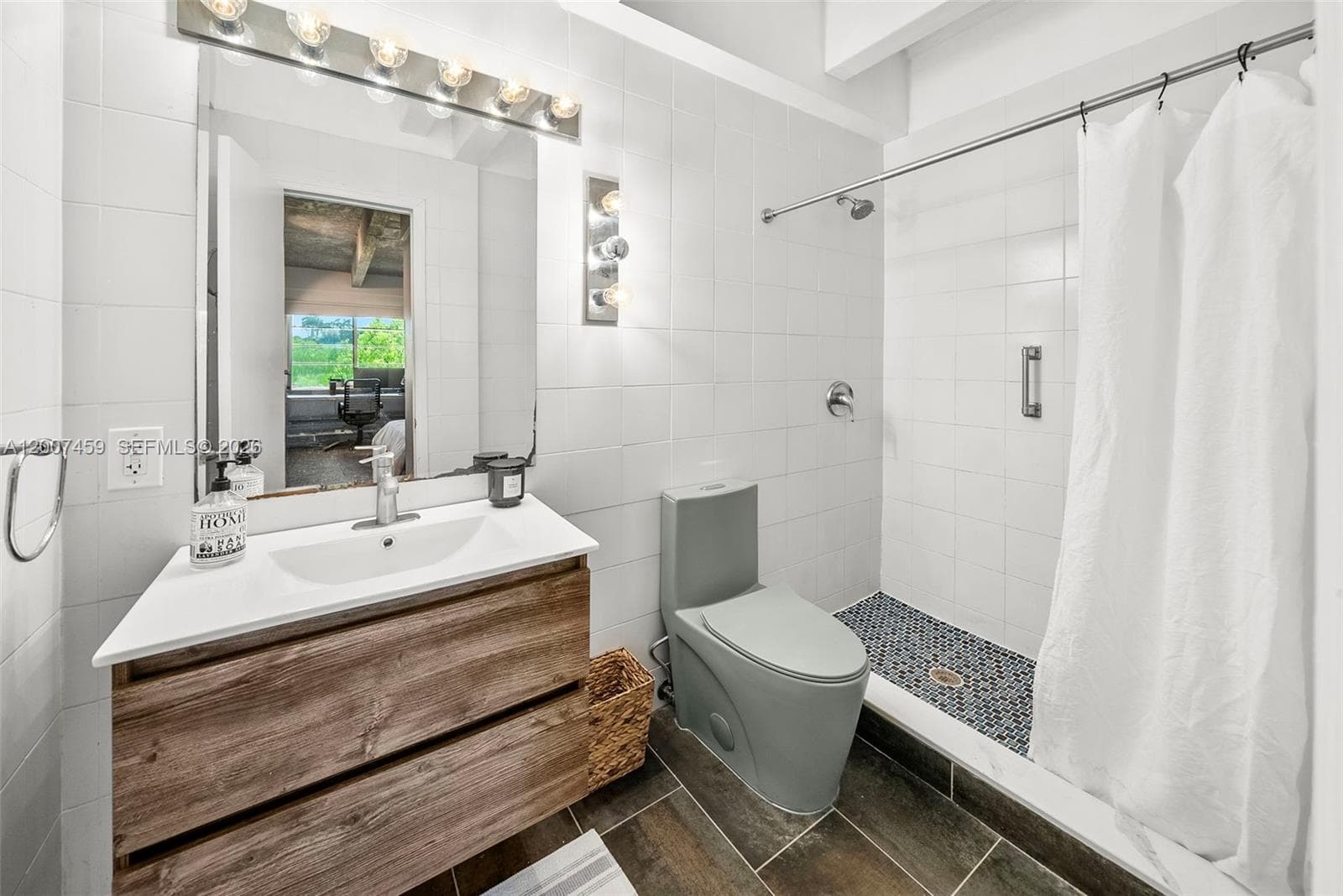 301 Michigan Ave # 403, Miami Beach FL 33139 — 14