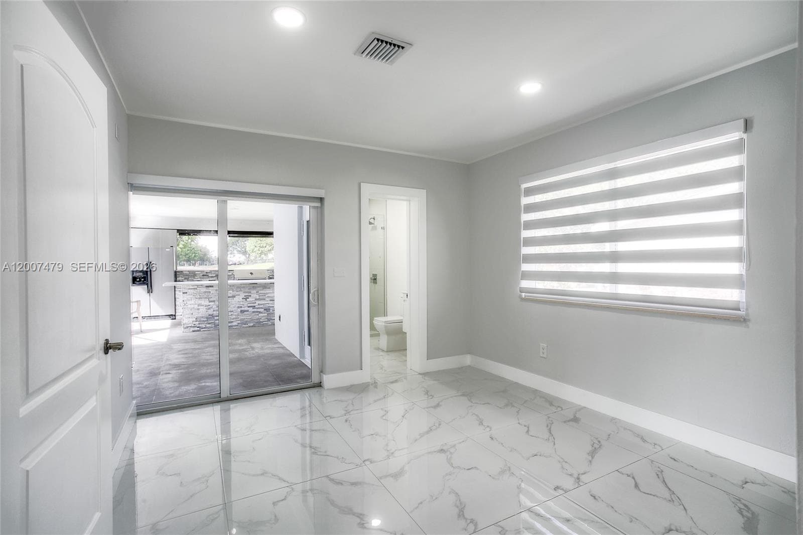 19150 S Saint Andrews Dr, Hialeah FL 33015 — 7