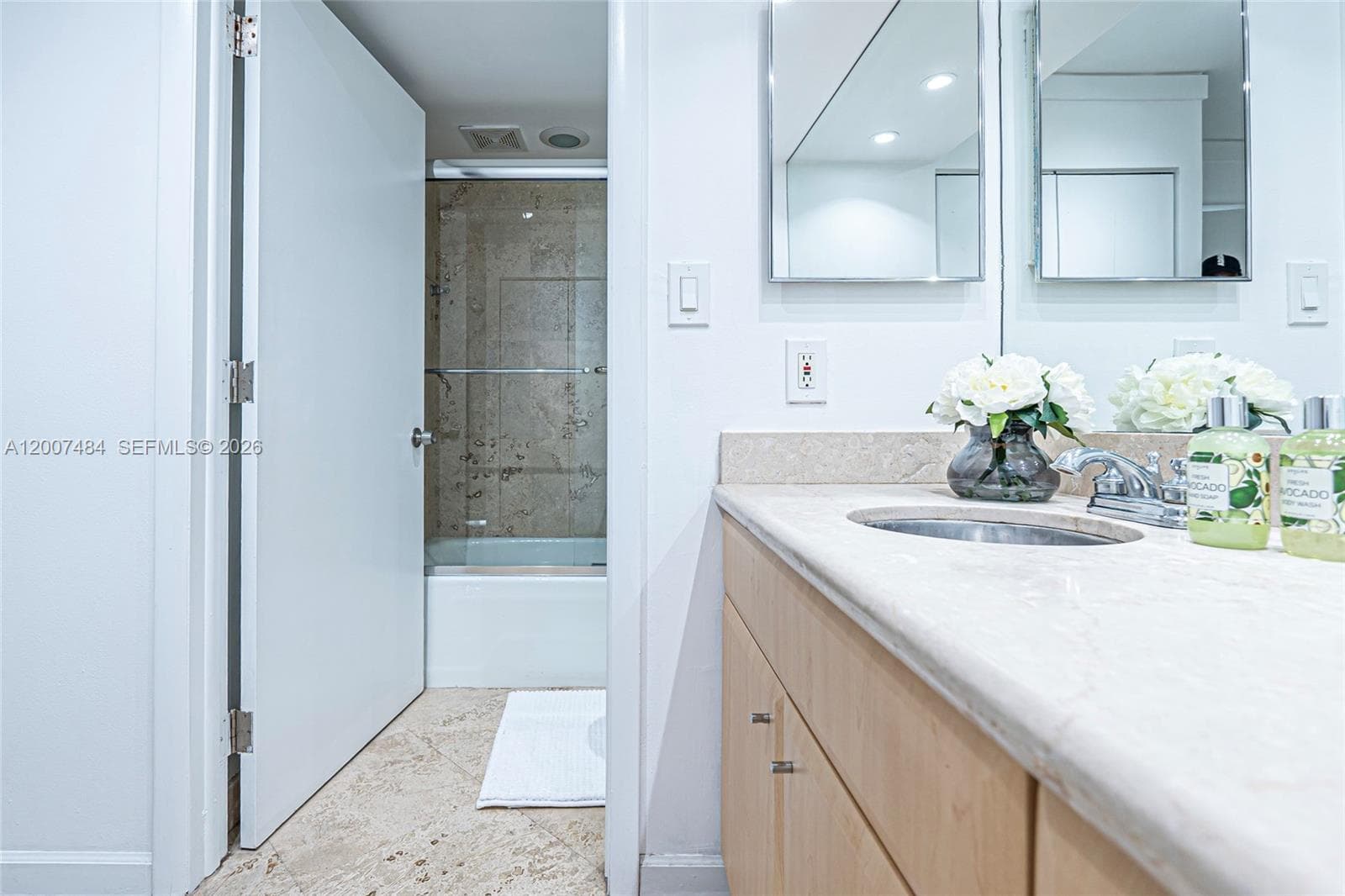 20505 E Country Club Dr # 931, Aventura FL 33180 — 63