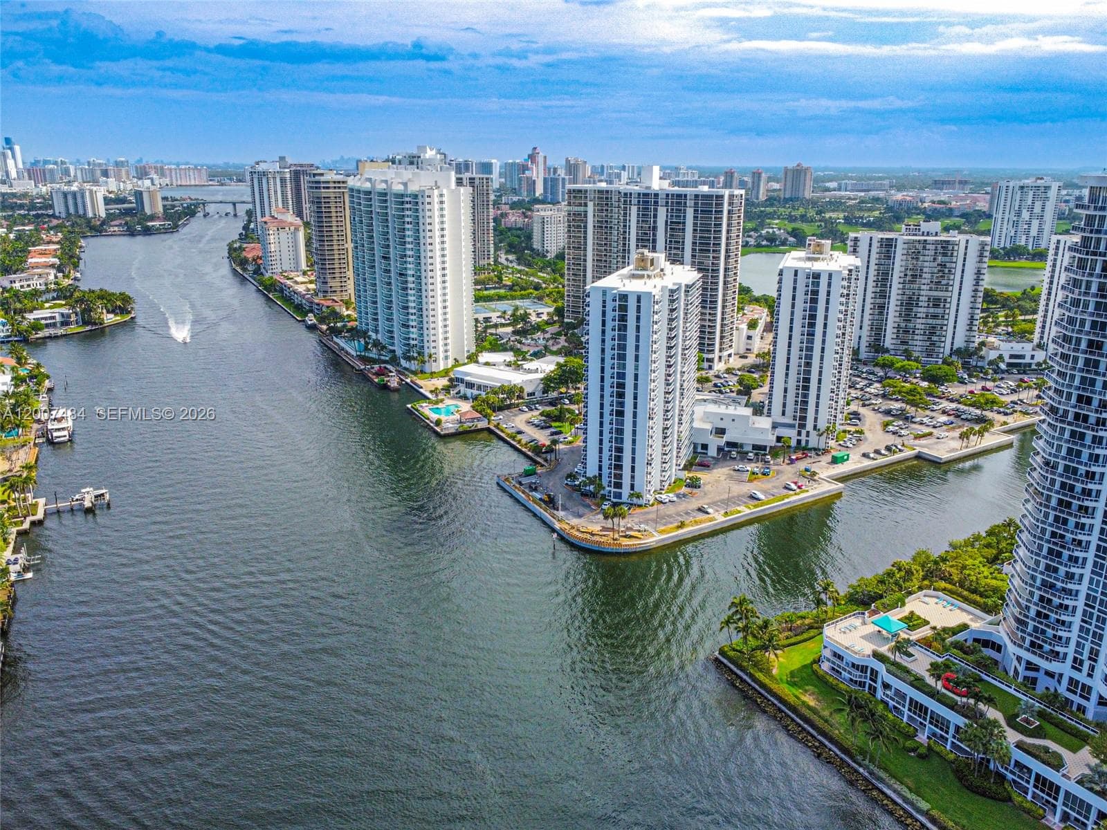 20505 E Country Club Dr # 931, Aventura FL 33180 — 1