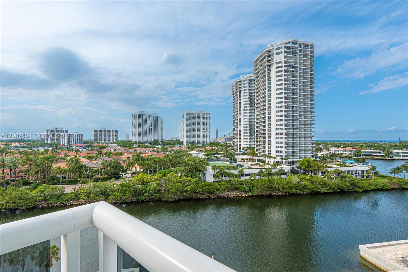 20505 E Country Club Dr # 931, Aventura FL 33180 — 48