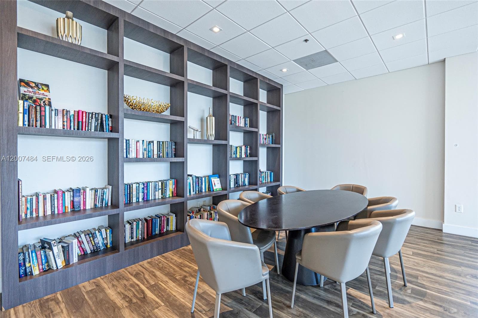 20505 E Country Club Dr # 931, Aventura FL 33180 — 31