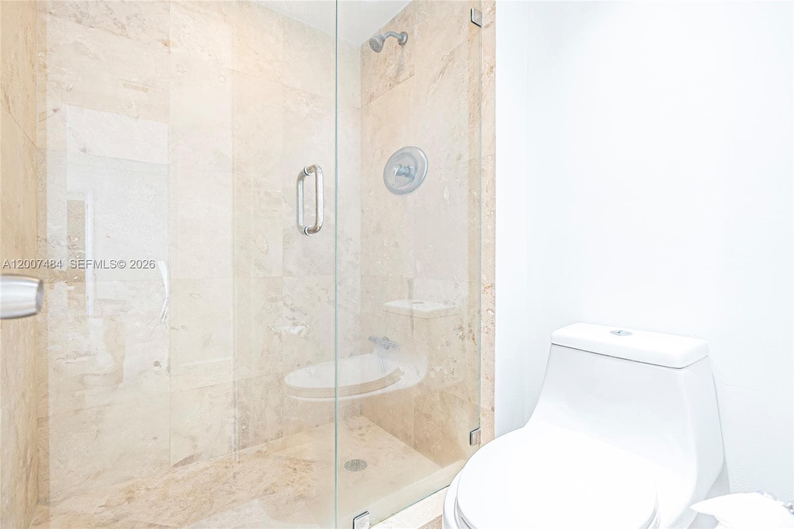 20505 E Country Club Dr # 931, Aventura FL 33180 — 93