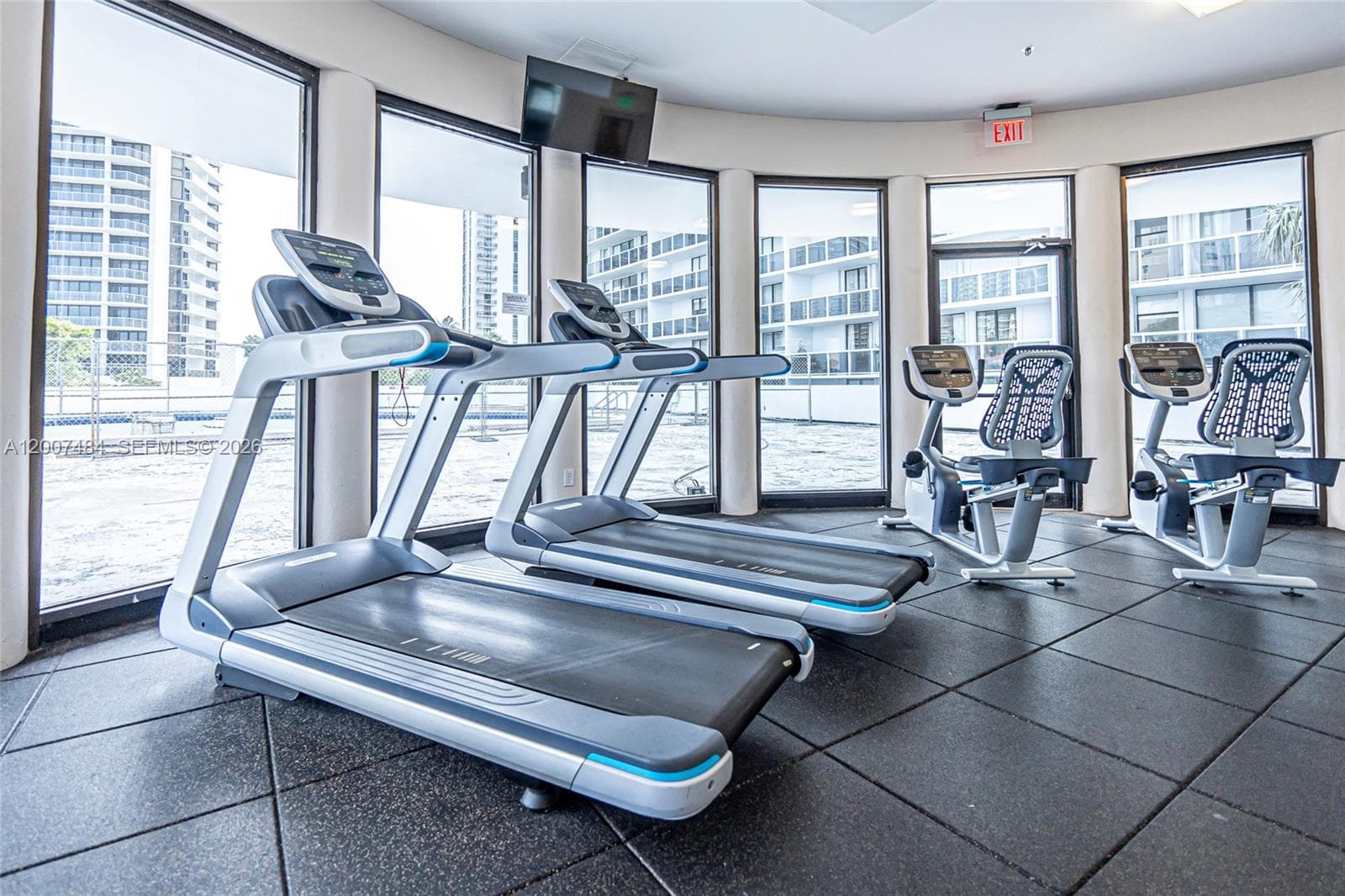20505 E Country Club Dr # 931, Aventura FL 33180 — 21