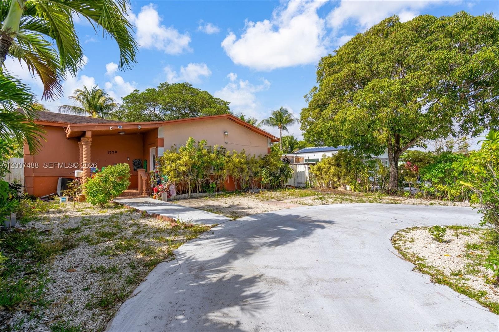 1320 NE 135th St, North Miami FL 33161 — 3