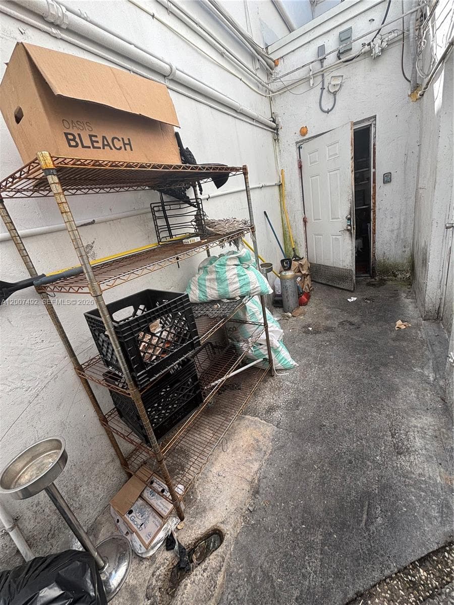 1407 Washington Ave # 1401, Miami Beach FL 33139 — 13
