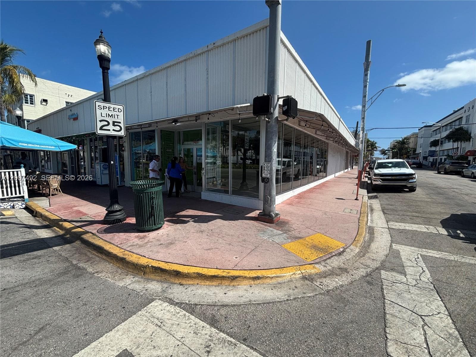 1407 Washington Ave # 1401, Miami Beach FL 33139 — 1