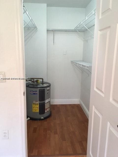 8205 Lake Dr # 204, Doral FL 33166 — 8