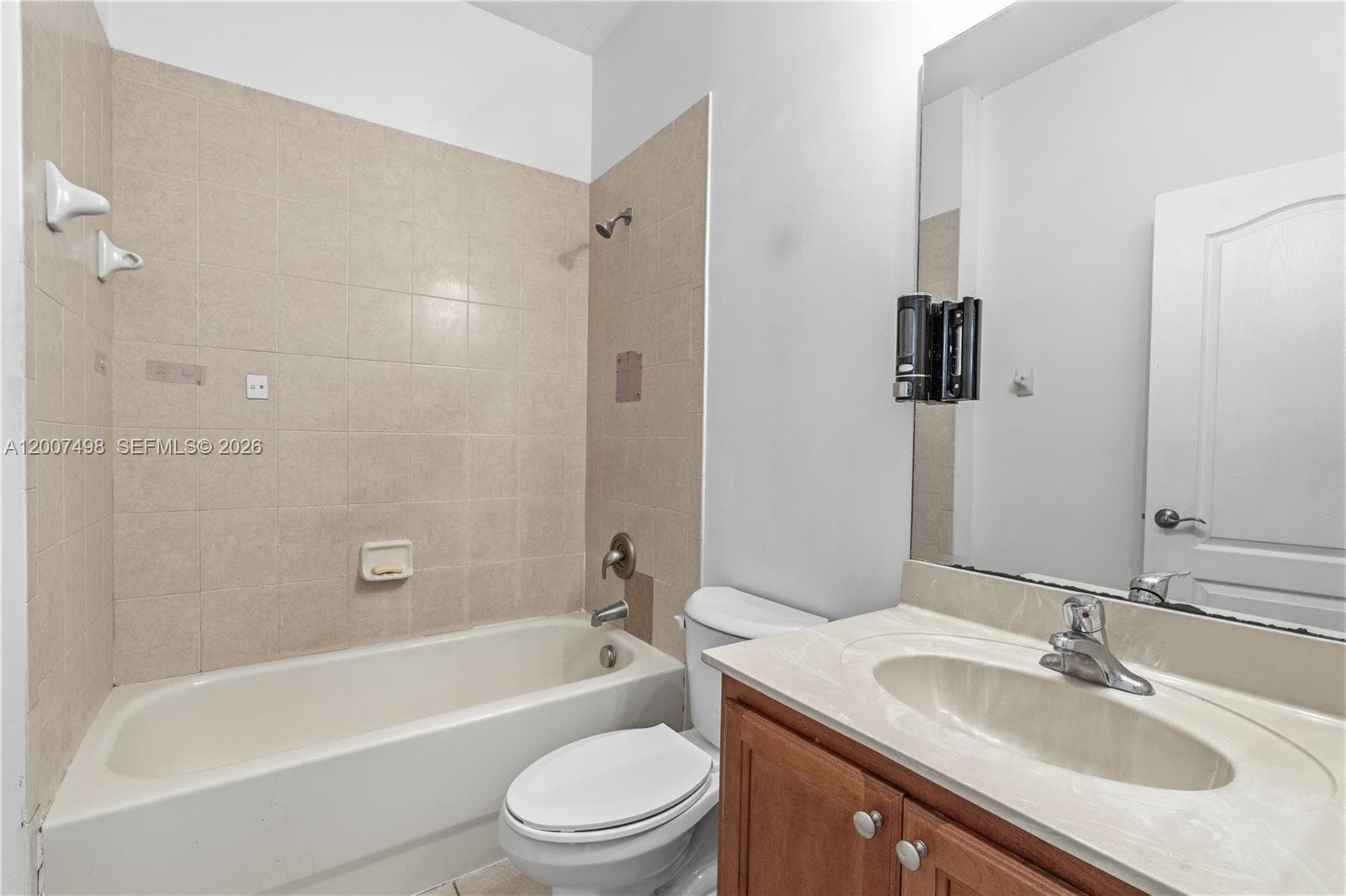 3166 NE 11th St, Homestead FL 33033 — 26