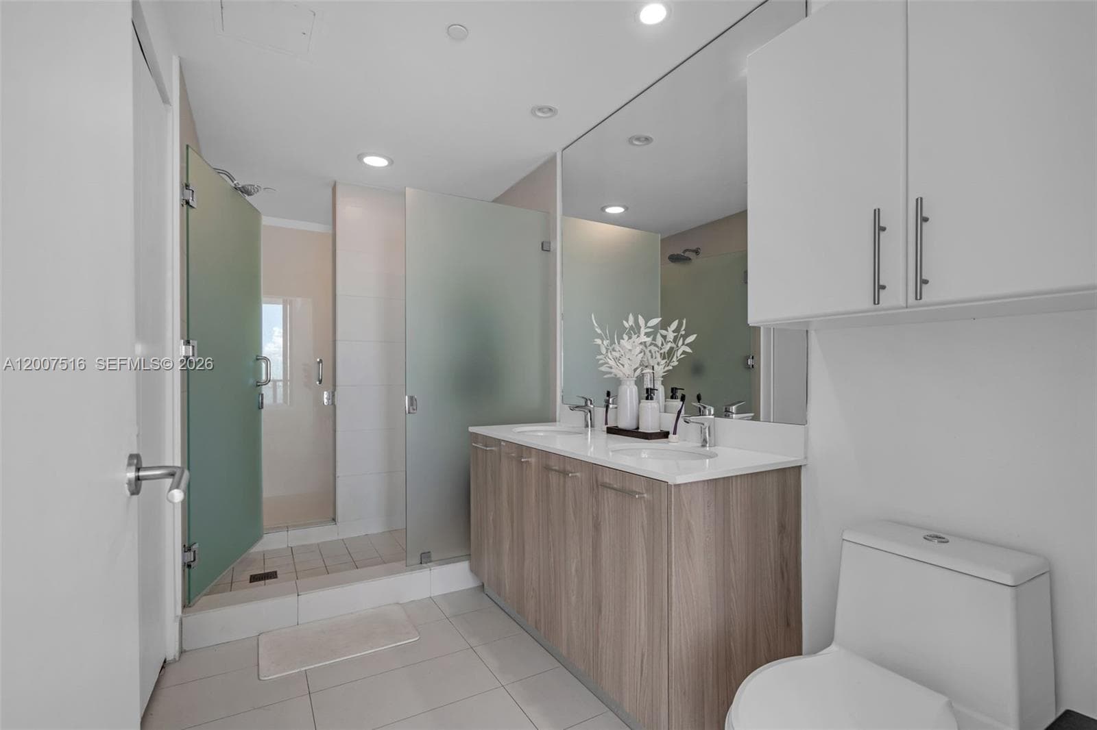 501 NE 31st St # 3704, Miami FL 33137 — 19