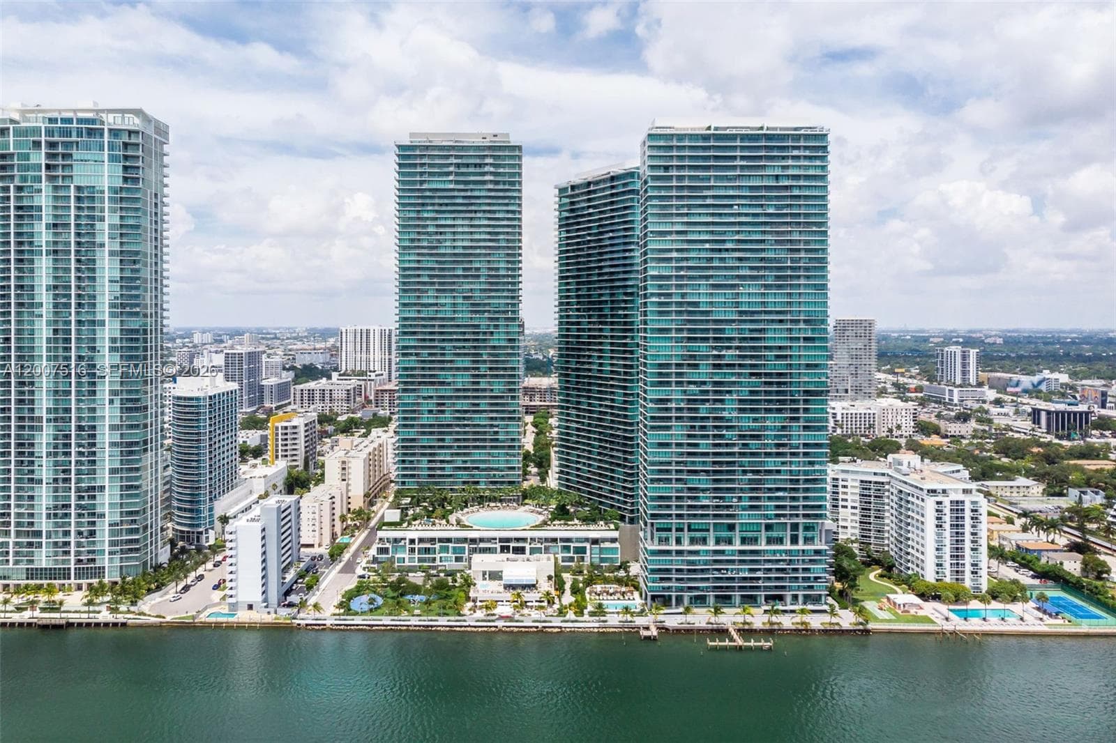 501 NE 31st St # 3704, Miami FL 33137 — 64