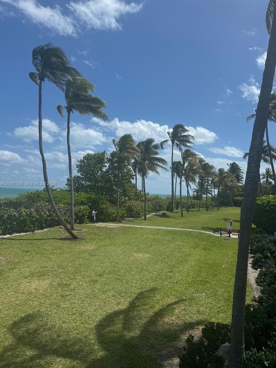101 E Crandon Blvd # 276, Key Biscayne FL 33149 — 62